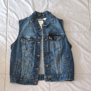 Forever 21 Denim Multi pocket Vest